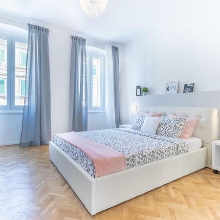 Apartment Alba 리예카 외부 사진
